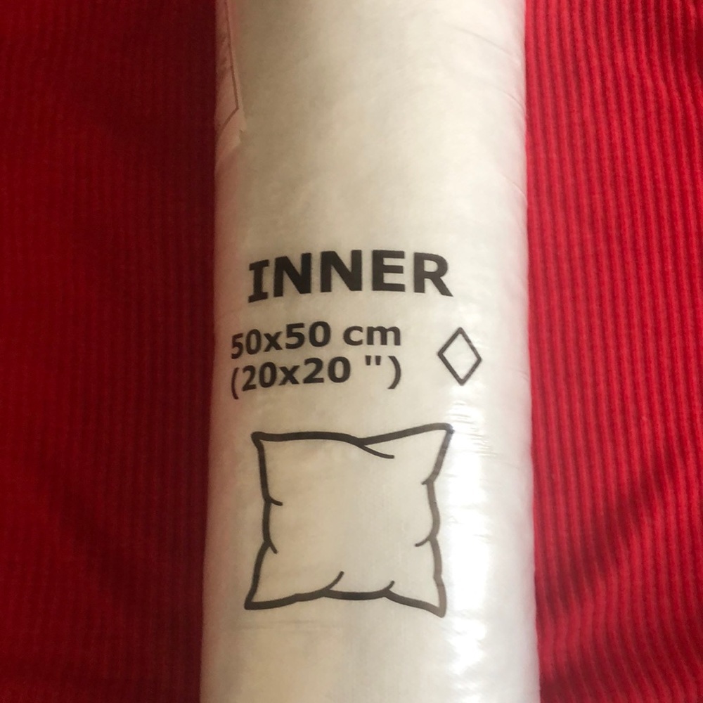 Set of 5 ikea pillow inserts 20inx20in